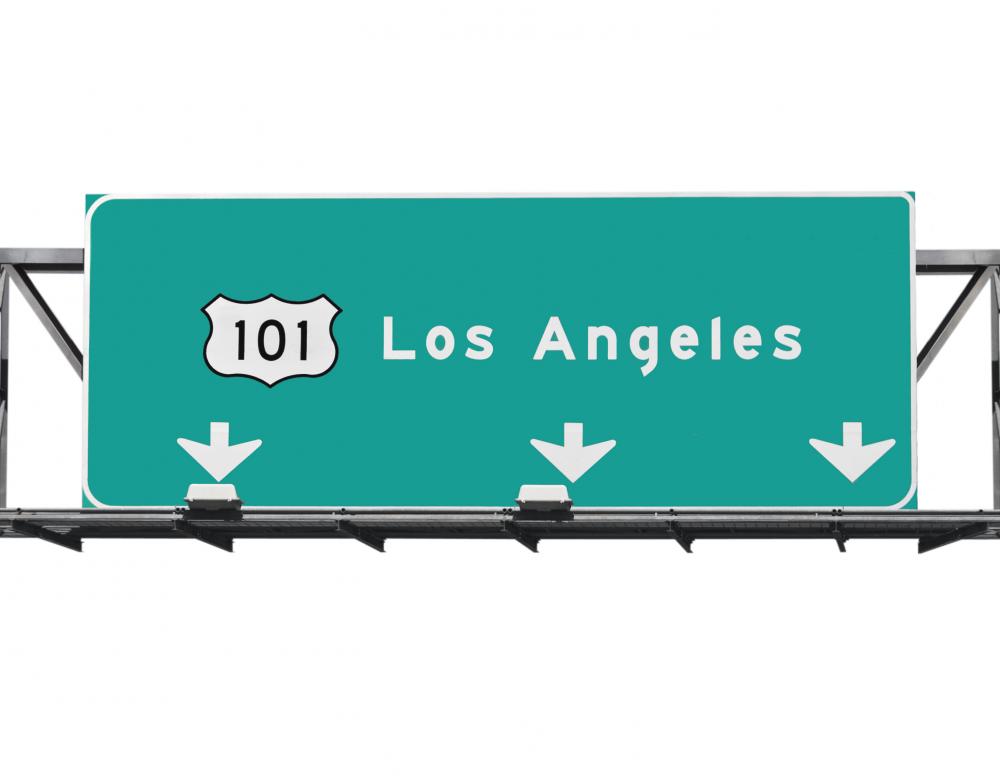 101 freeway sign