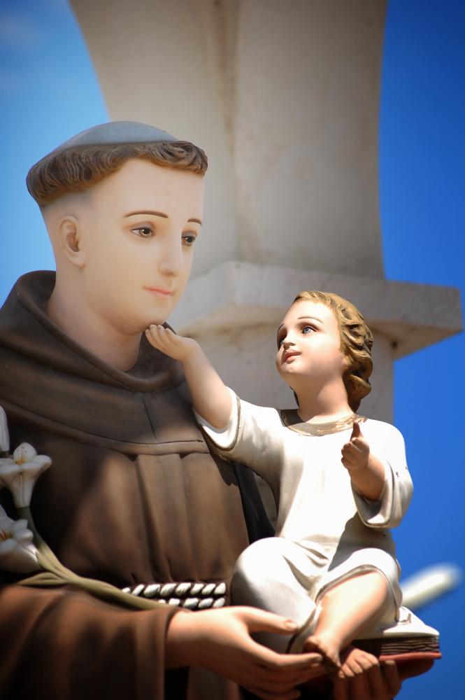 Church Of St Anthony Of Padua Photos, Download The BEST Free Church Of St  Anthony Of Padua Stock Photos & HD Images